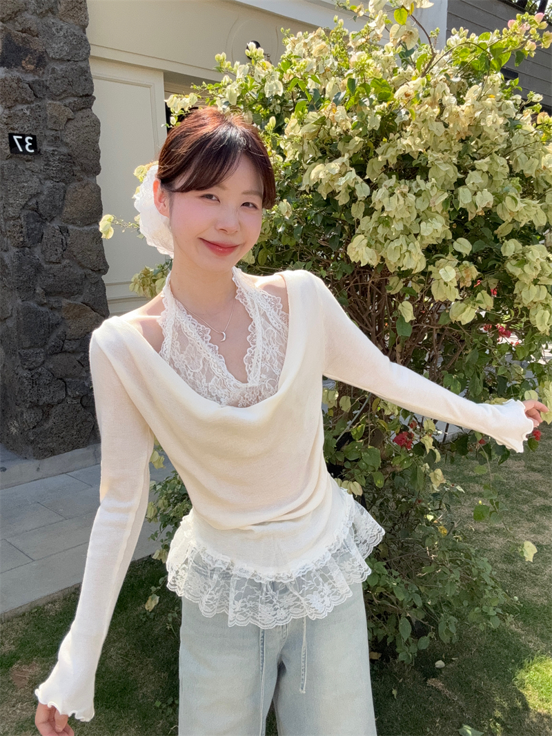 Real shot~ 2025 spring and summer new style, design sense spliced ​​lace piles and piles of fake two-piece knitted tops