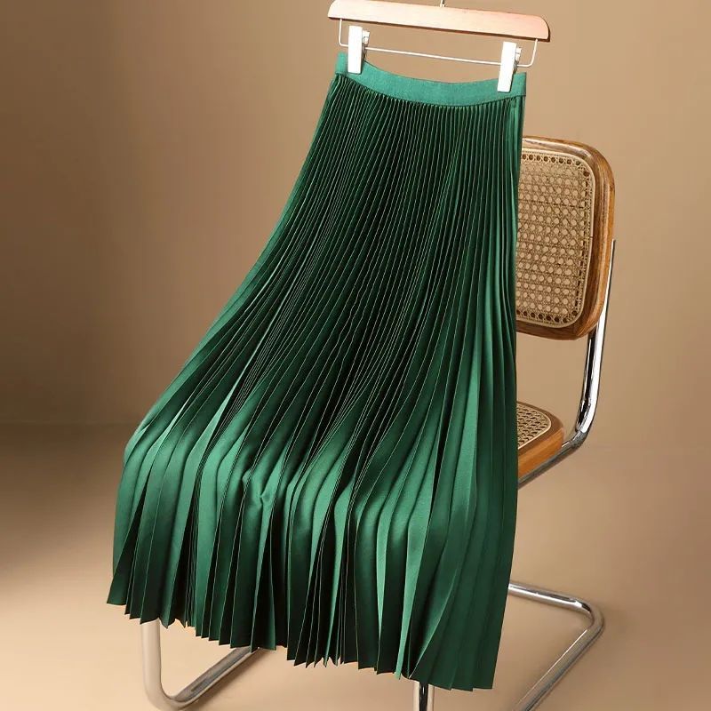 High-end satin pleated skirt 2025 summer new mid-length A-line skirt versatile high-waisted temperament skirt autumn