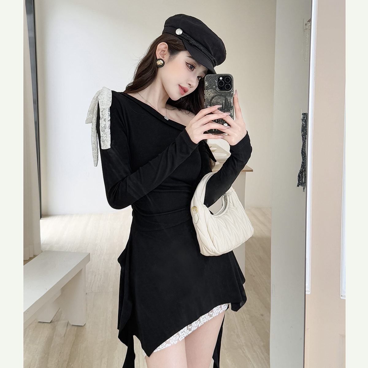 實拍春季新品辣妹蕾絲拼接設計感顯瘦不規則連身裙女