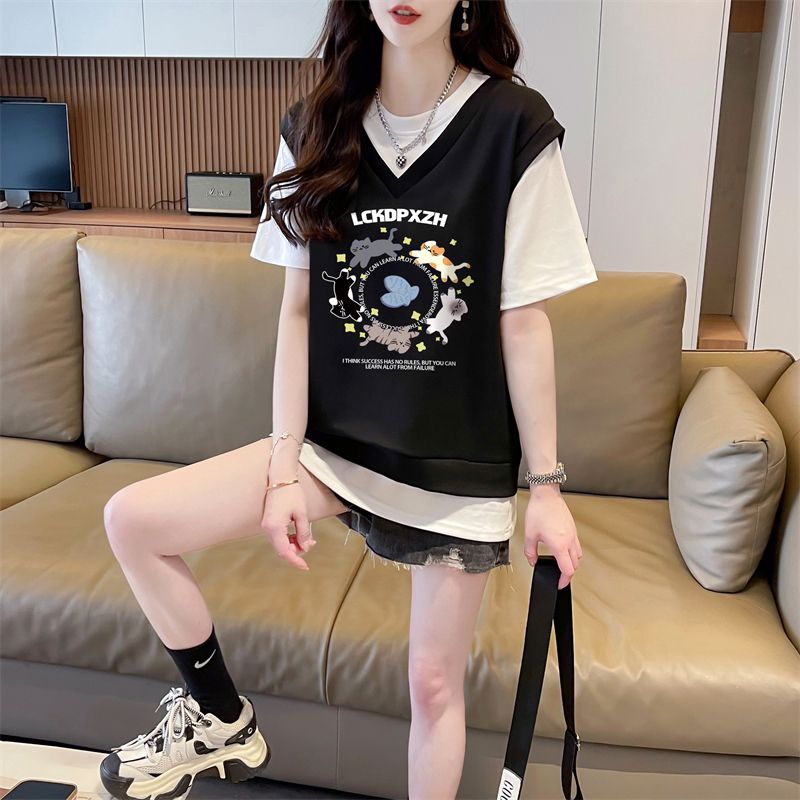 Real shot of 200g pure cotton spring and summer new design sense fake two-piece color-blocking short-sleeved T-shirt women's large-size top