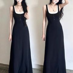 假兩件黑色吊帶連衣裙子女夏2025新款法式赫本風氣質長裙收腰顯瘦