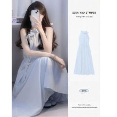 海邊度假風藍色法式掛脖吊帶連衣裙子女夏季2025新款無袖沙灘長裙