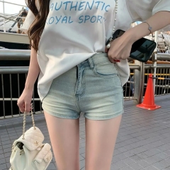 High-waisted retro hot girl light wash denim super short slimming tight bumming hot pants for women 2025 summer