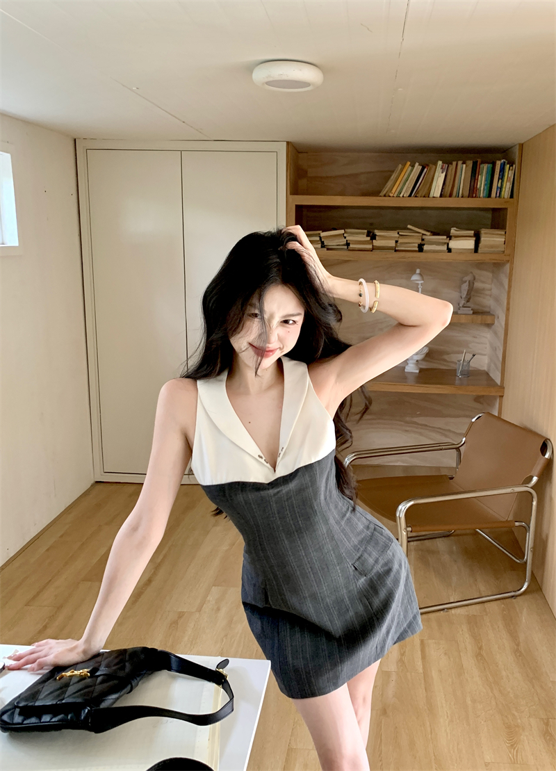 Real shot~ Hot girls wear pure academy style waist-hugging dress for women in summer Korean-style striped A-line skirt