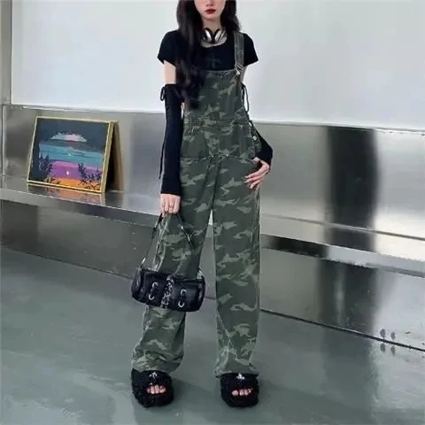 時尚小眾復古設計寬鬆迷彩背帶褲工裝街頭ins新款直筒休閒連體