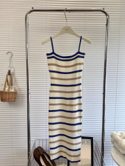 小香風條紋毛衣裙子夏季新款女小個子針織茶歇法式吊帶連衣裙內搭