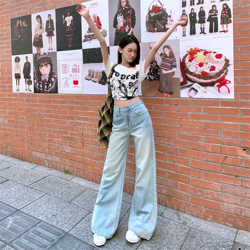 Real shot of 2025 spring fashionable loose flared slim jeans for women wide-leg floor drooping trousers