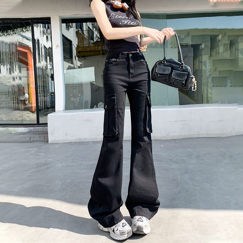 Real shot of 2025 spring fashion trend casual pants for women high waist workwear micro-flare pants