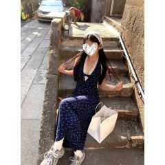 法式無袖掛脖藍色繁花春夏韓系碎花拼接蕾絲V領設計感連衣裙