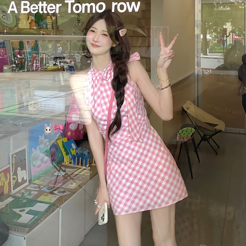 純欲甜辣妹粉色格紋蝴蝶結掛脖連衣裙子女2025年新款夏季包臀短裙