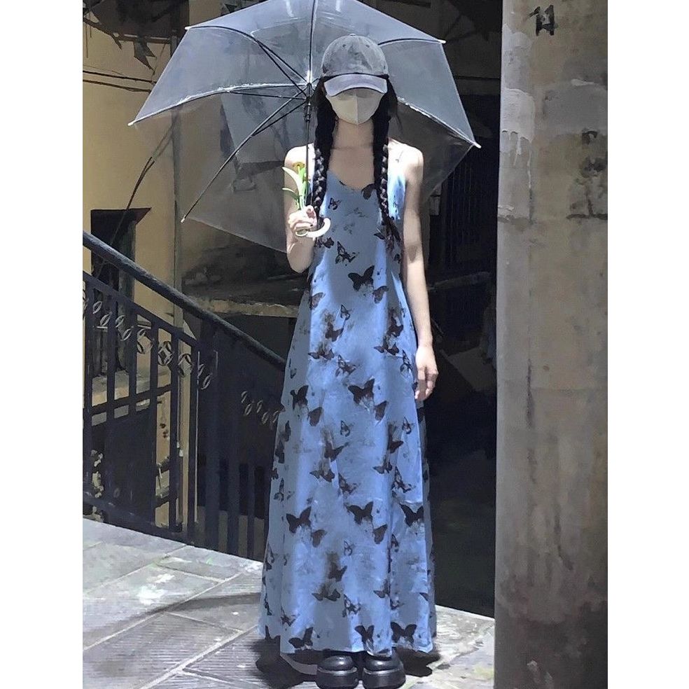 復古新中式蝴蝶藍色連衣裙夏季新款顯瘦時尚過膝吊帶長裙年輕簡約