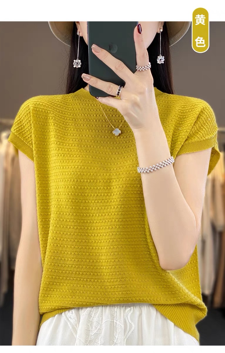Round neck bat sleeve pullover knitted T-shirt for women loose and thin T-shirt fashionable and versatile summer short-sleeved sweater