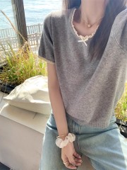 Gray lace spliced ​​short-sleeved sweater T-shirt for women in spring and summer 2025 new small versatile slim top