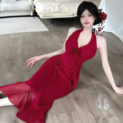 Red neck halter dress with new summer hot girl sexy backless temperament waist-hugging long skirt