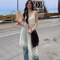 Hollow blouse vest V-neck lazy loose loose slim knitted layered design mid-length top for women summer