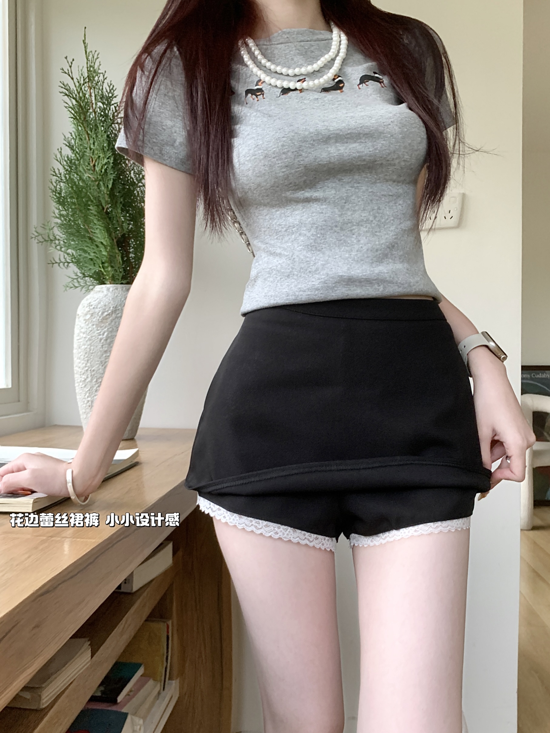 Real shot of black skirt for women with high-end lace lace Korean temperament short skirt for women