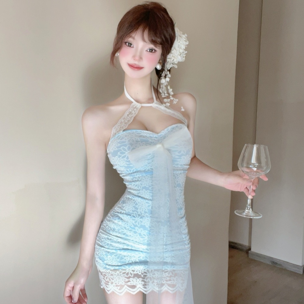 Pure sexy hot girl style sexy lace V-neck low-cut hollow halter neck tight hip-cover short dress