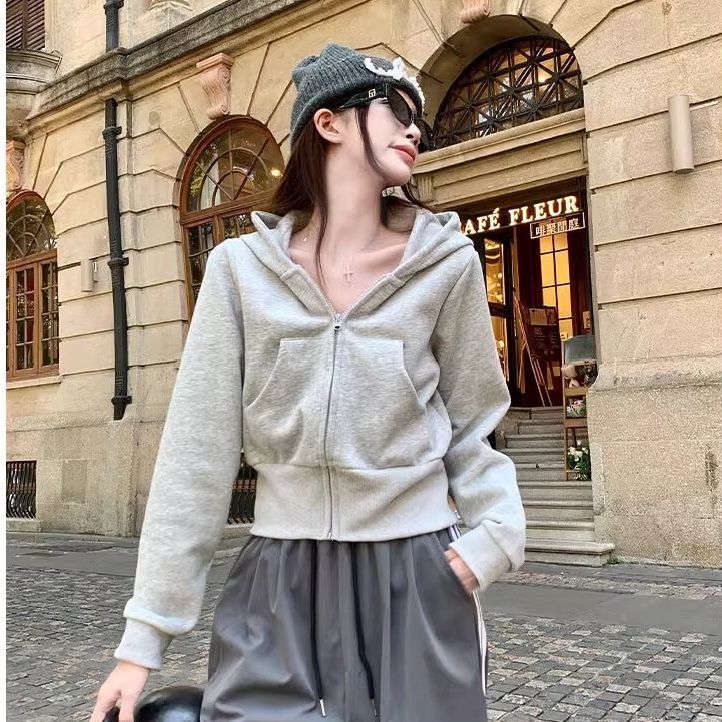 Korean gray hooded sweatshirt jacket for women 2025 autumn and winter wear small slim short top thick