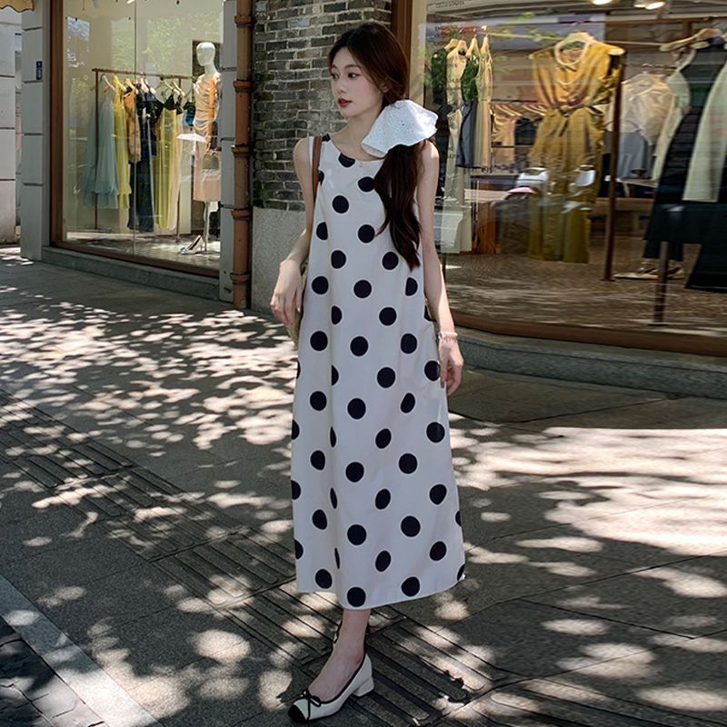 Polka dot skirt sleeveless vest dress for women in summer new French round neck slim design light apricot long skirt
