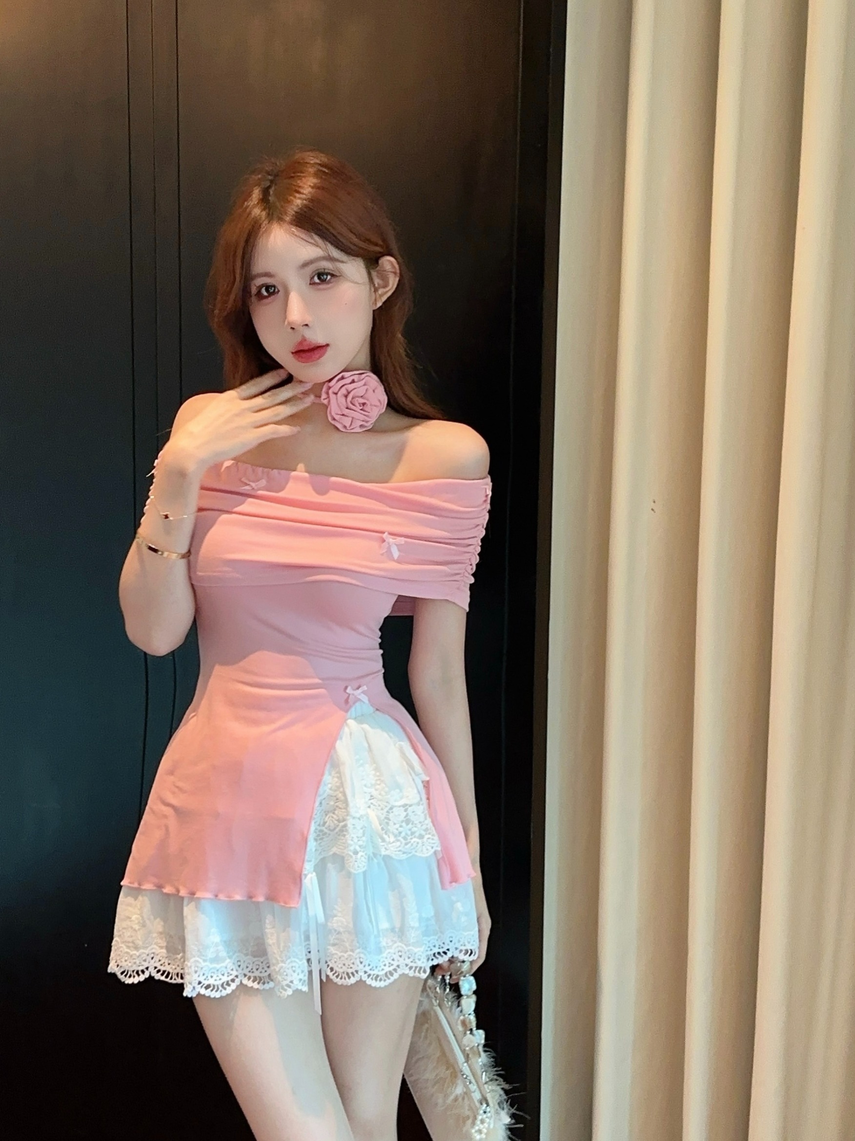 Real photo of one-shoulder sweet and spicy neck flower bow design slit top for women