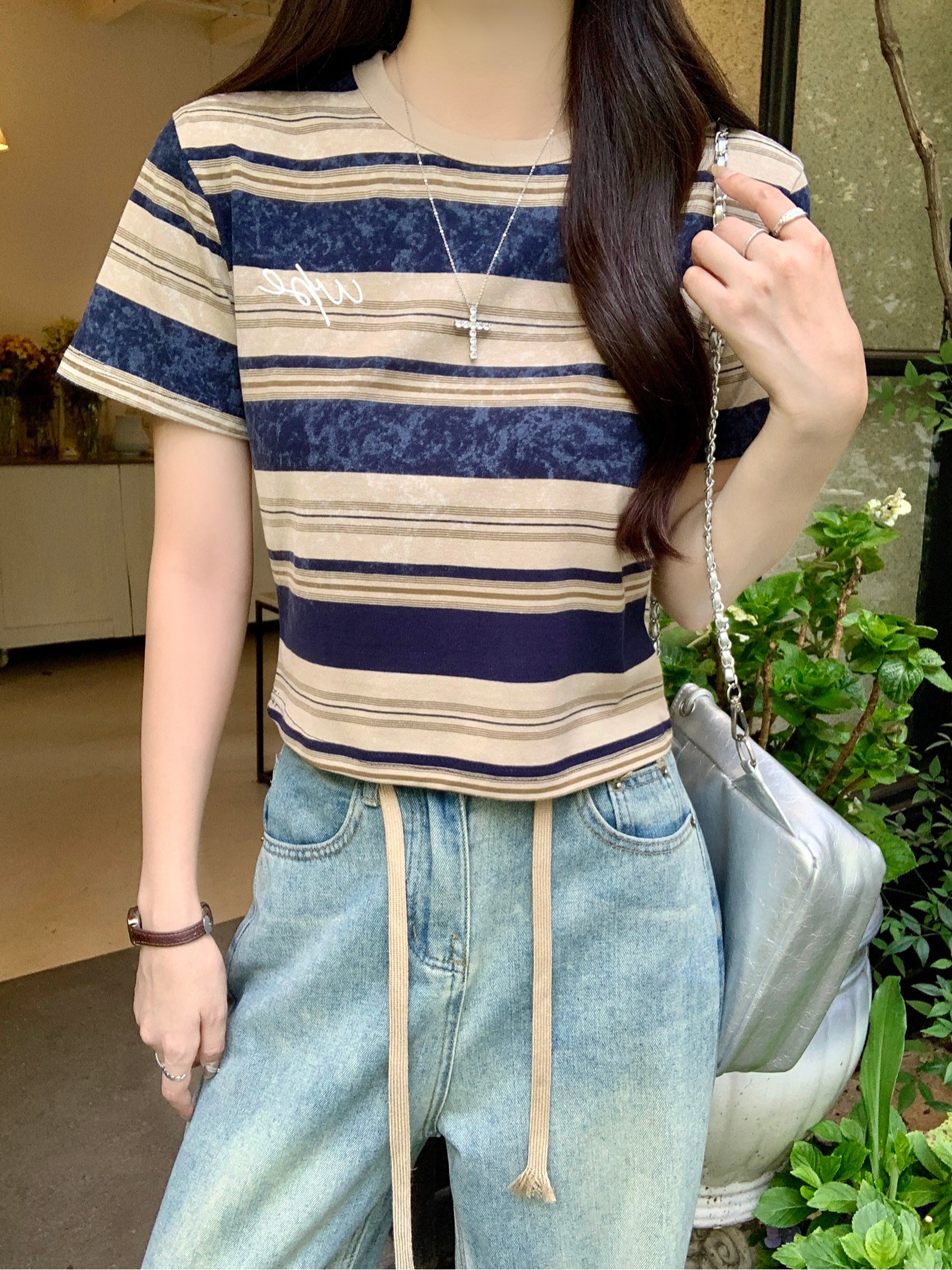 Real shot 1 to 1 thread 210g short-sleeved T-shirt summer 2025 trendy striped shoulder slim short round neck top for women