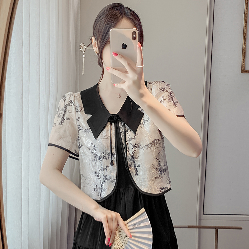 Real shot of 2025 summer Chinese style short top for women's design thin style with short buckles for short shawls