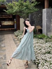 Mint green tie-dye suspender dress for women 2025 summer fresh loose vacation long skirt