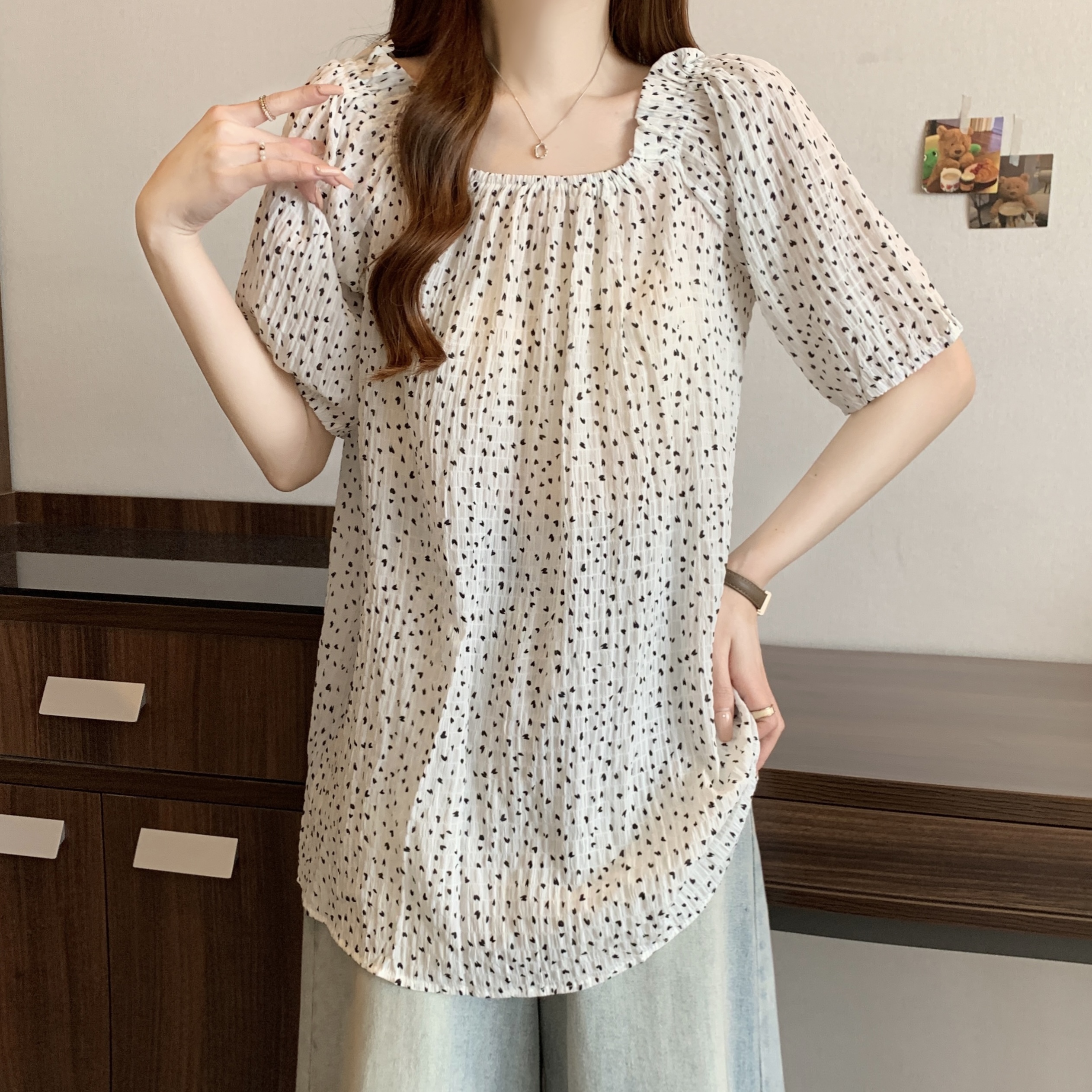 Real shot, large size fat MM Korean sweet loose-fitting flesh covering to make you look thin, love droopy top
