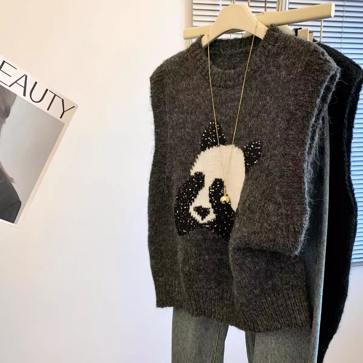 Thirteen lines ~ Panda sequin sweater for women early spring 2025 soft and lazy style loose pullover knit sweater two-piece set