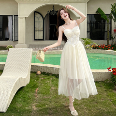 Real photos of pure and sweet slim fit and sexy atmosphere light luxury lace mesh suspender dress