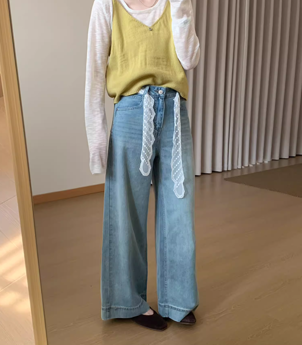 High-waisted slim lace tied jeans 2025 spring new age-reducing small versatile straight trousers