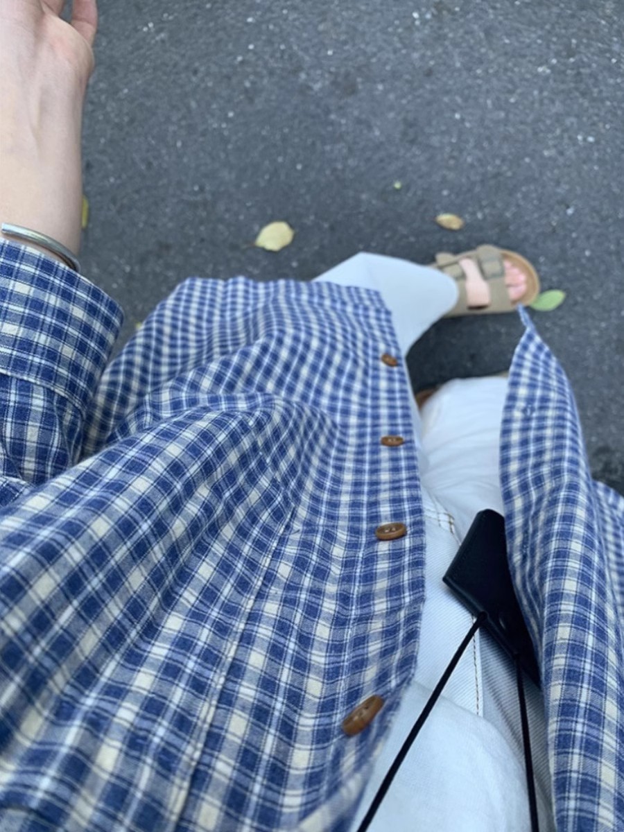 Retro niche blue long-sleeved plaid shirt for women lazy style casual plaid loose outer shirt