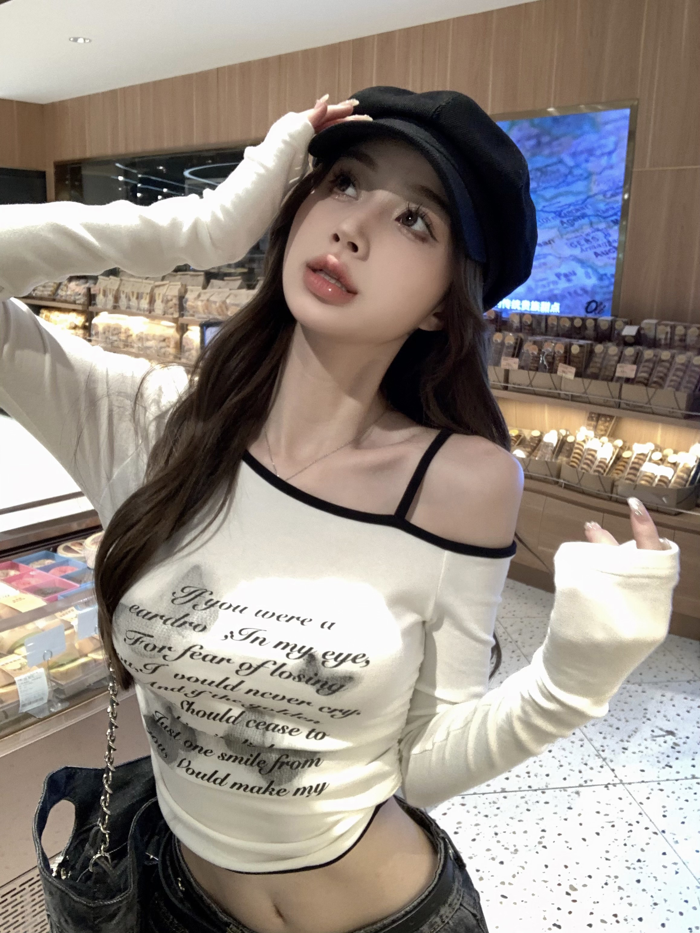 Design-shoulder-shoulder long-sleeved T-shirt printed pure and lustful top for women