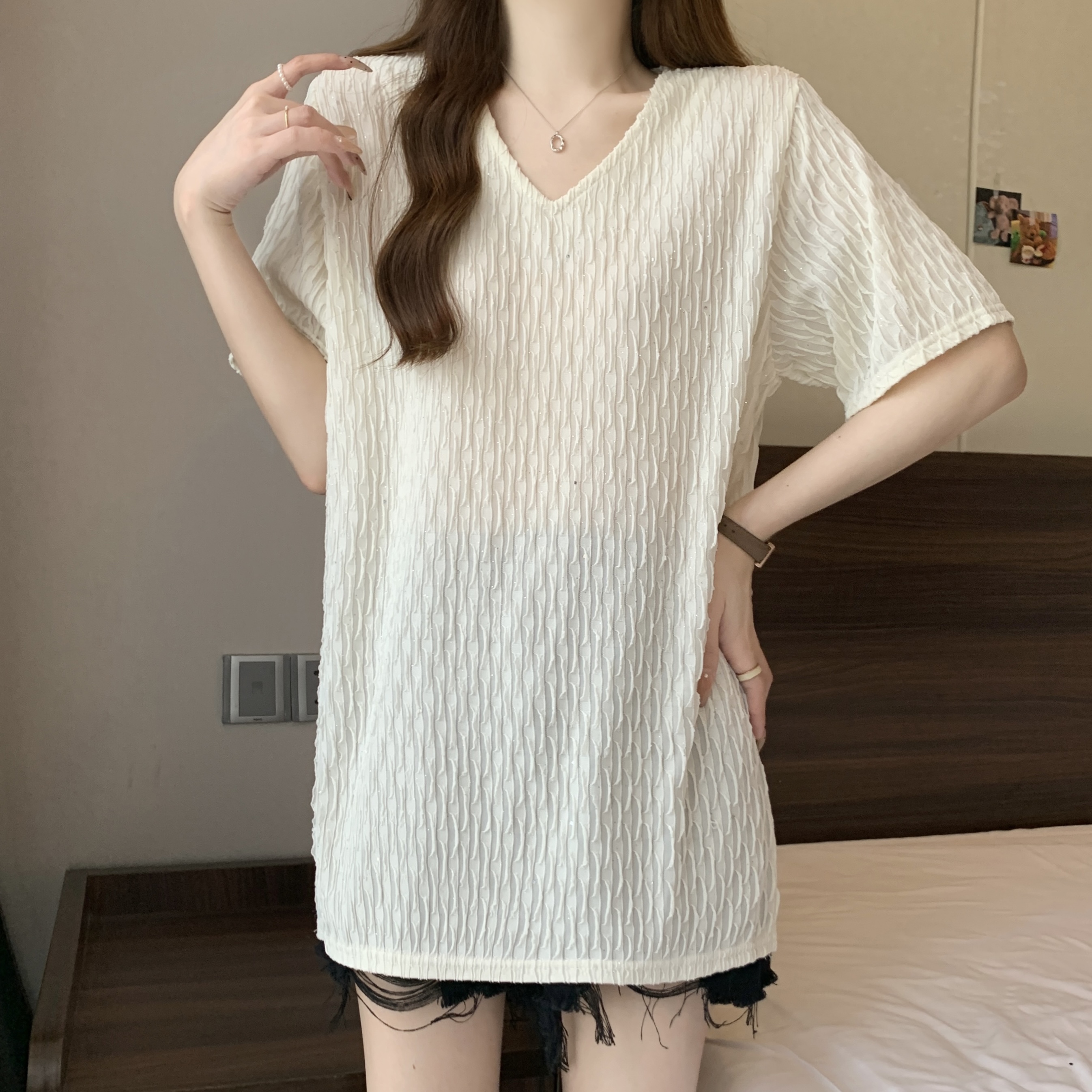 Real shot~ Large size fat MM simple and versatile V-neck slim and loose flesh-covering texture fabric breathable and comfortable T-shirt
