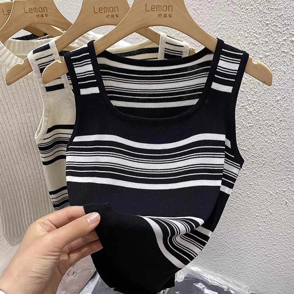 Striped suspender vest for women with summer square collar knitted base shirt T-shirt fashionable short sleeveless top