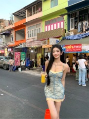 Barb Chill two-color plaid suspender dress for women spring and summer new fashionable high street retro sweet and spicy hip skirt