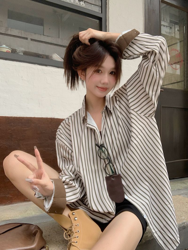 2025 real shot lazy retro vertical striped long-sleeved shirt for women versatile casual sunscreen shirt coat layered top
