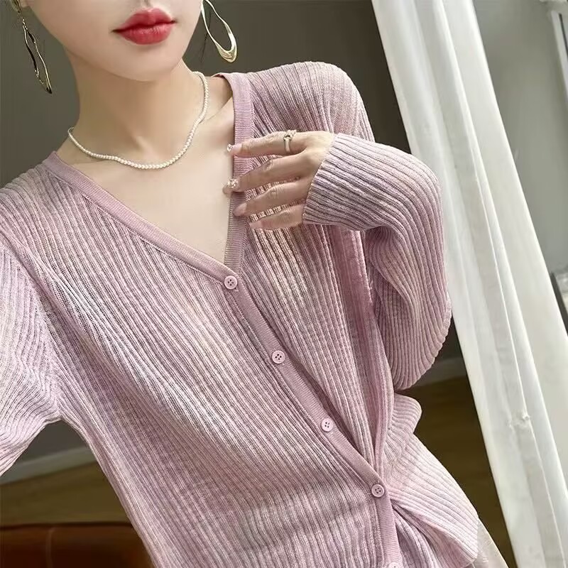 Bamboo joints, iridian, sunscreen cardigan thin, women's knitted short slim black air-conditioning shirt suspender skirt, blouse