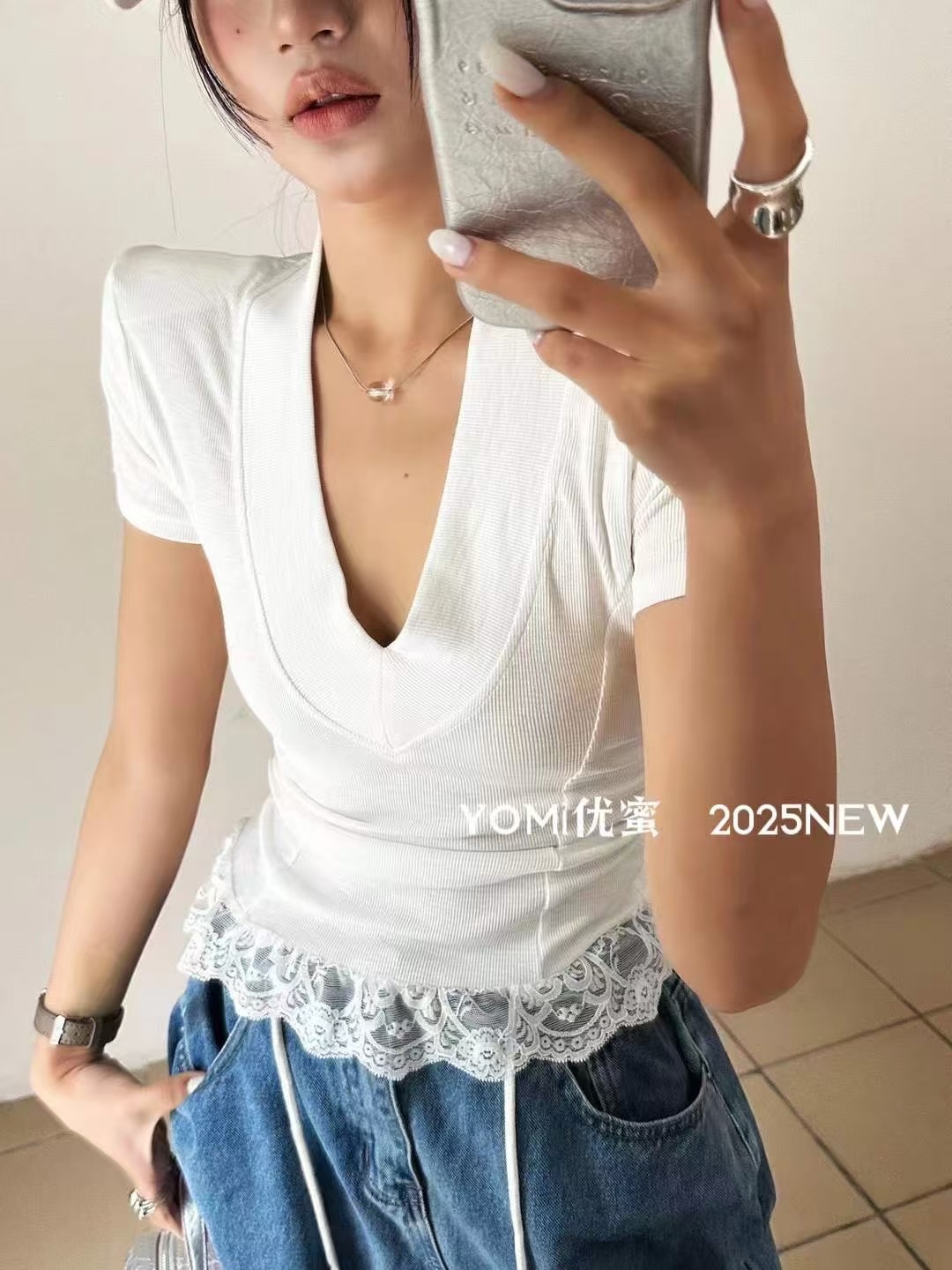260g summer lace spliced ​​shoulder pad v-neck short top for women hot girls slim short sleeves T-shirt