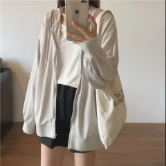 Summer gray ice silk light and versatile sunscreen jacket for women's summer breathable loose casual air conditioning sunscreen jacket