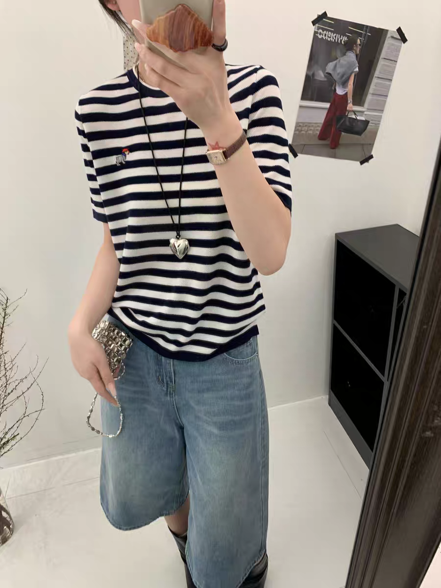 European Station 2025 Spring New Fashion Round Neck Striped Short Sleeve T-shirt for Women Korean Loose Slim Top Trendy