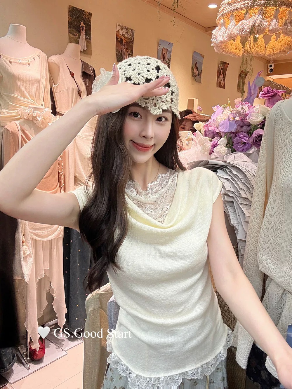 GS.GOOD START French elegant temperament lace spliced ​​collar knitted shirt