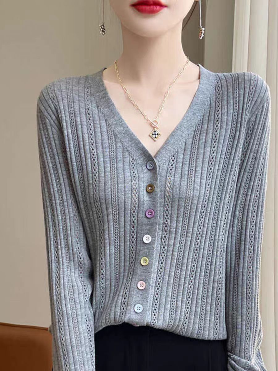 V-neck hollow long-sleeved sweater knitted sweater niche fashionable thin short V-neck cardigan jacket top sun protection outer wear