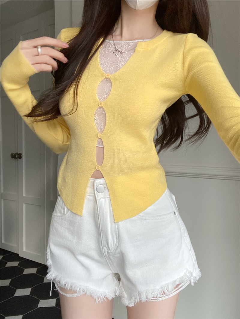 Real shot of pure and sweet hot girl ballet style small trick lace splicing fake two-piece sweater to make her look thin