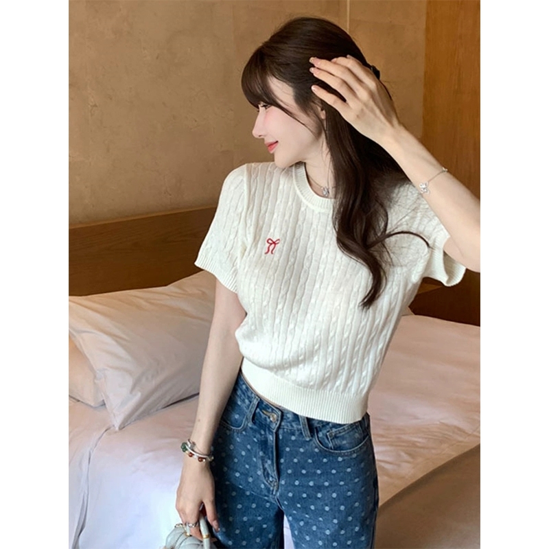 Round neck short-sleeved retro twist bow sweater women 2025 summer new college style age-reducing versatile top