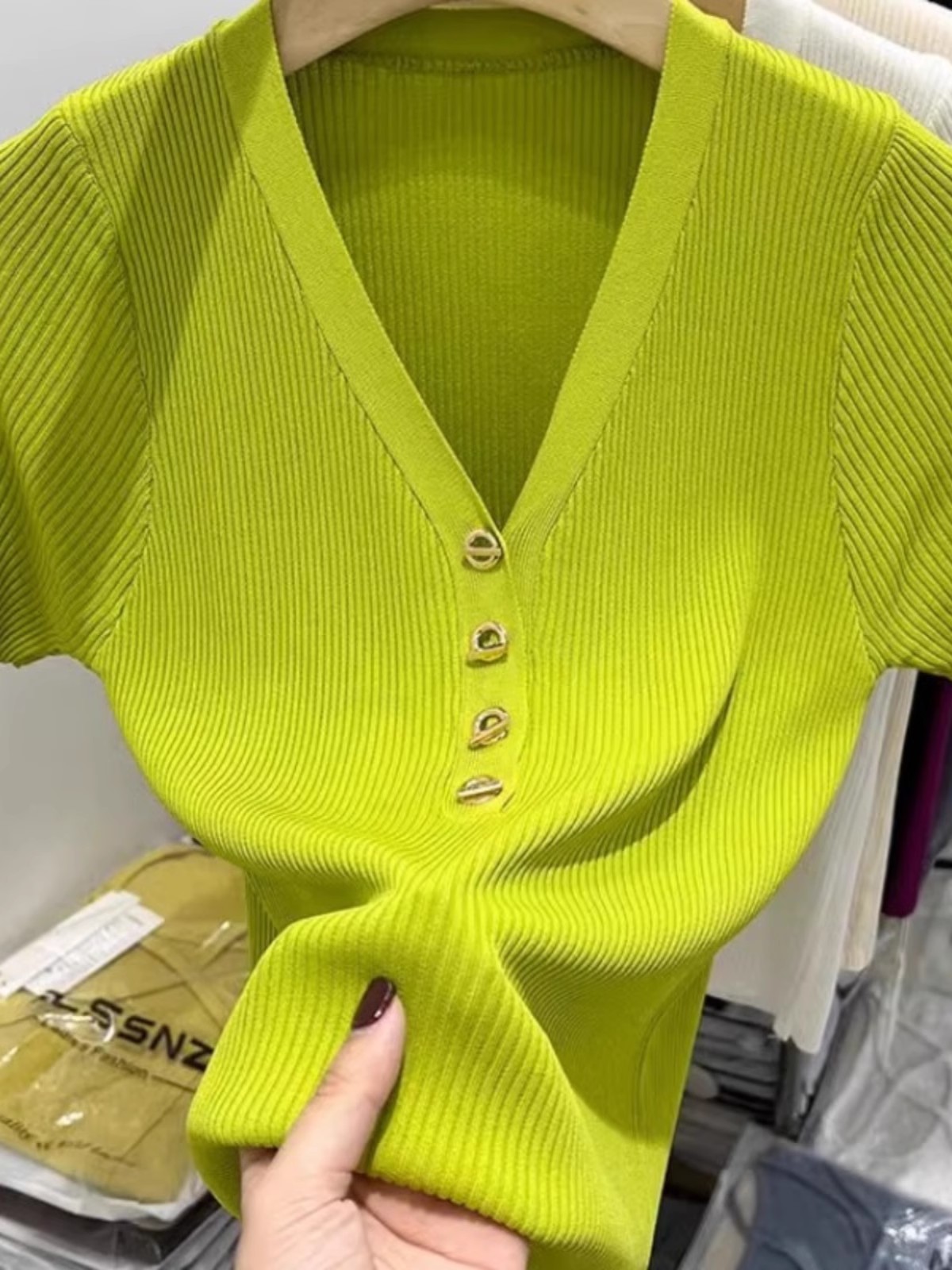 European solid color V-neck ice silk short-sleeved sweater for women's summer new design niche slim fit thin top
