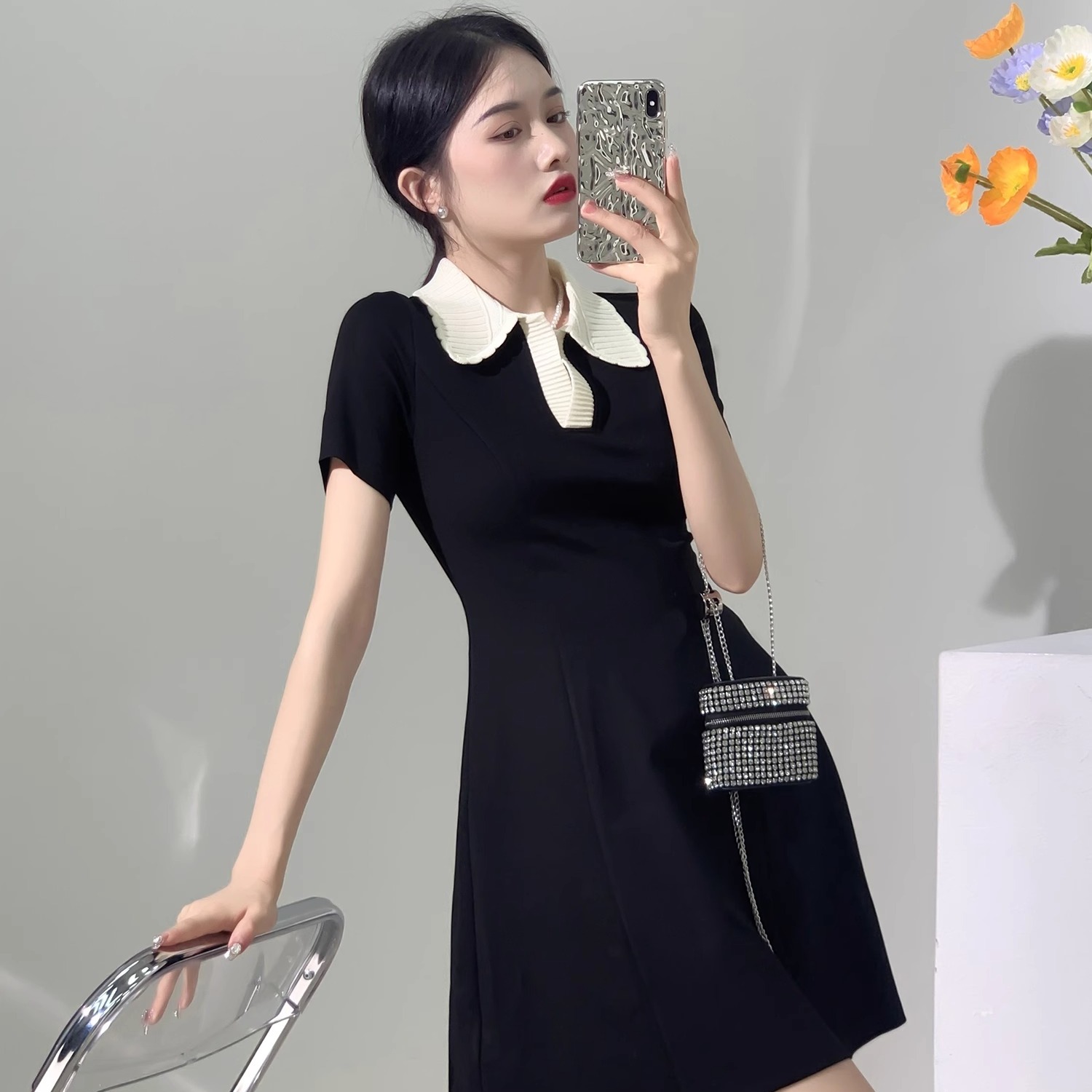 Has shipped slim and high-end polo dress for summer 2025 new niche black short skirt for women