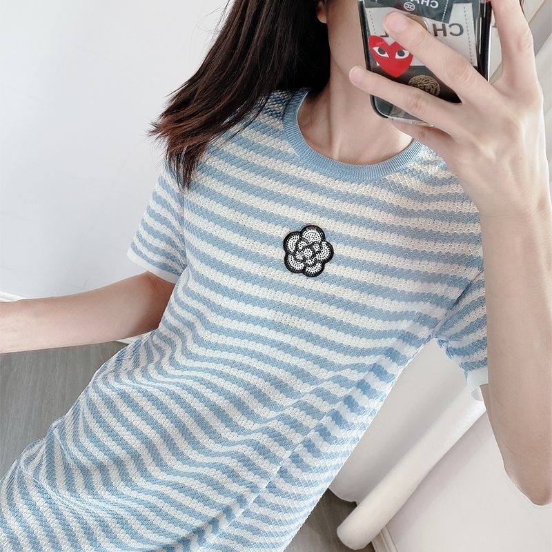 Shipped Xiaoxiangfeng summer contrast striped short-sleeved knitted skirt mid-length straight-tube dress for women