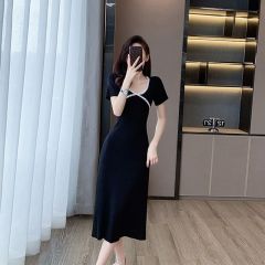 Shipped Summer clothing, women's temperament, slim V-neck knitted dress, long Hepburn small black skirt, slim A-line skirt