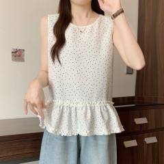 Real shot of large size fat MM Korean sweet flesh covering and slimming love layered sleeveless vest top